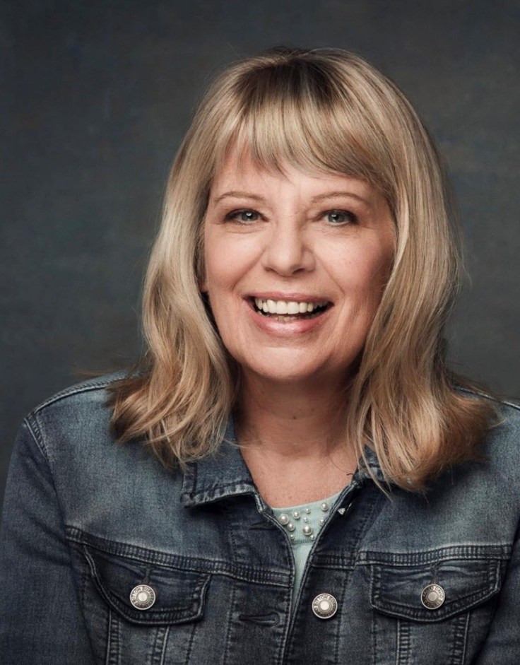 Laura Frantz author headshot 2022